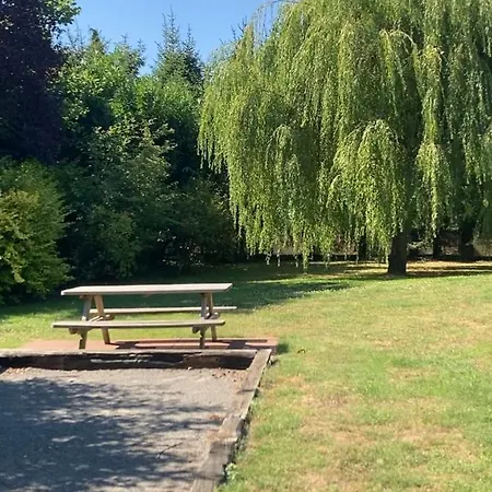 ベッド・アンド・ブレックファスト Maison Mama Neko ポントルソン