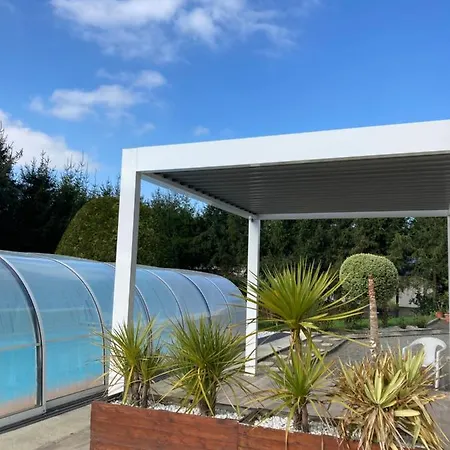 Maison Mama Neko ベッド・アンド・ブレックファスト ポントルソン