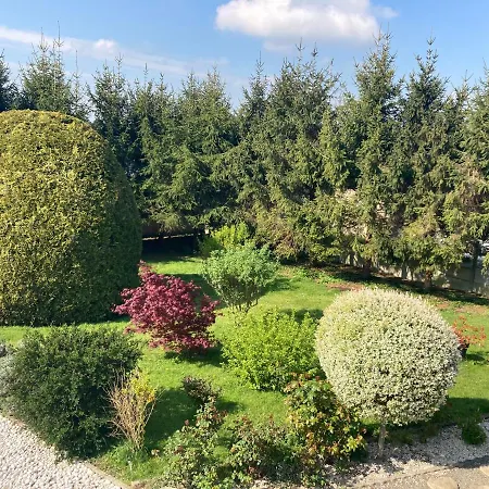 Maison Mama Neko Bed & Breakfast 3*