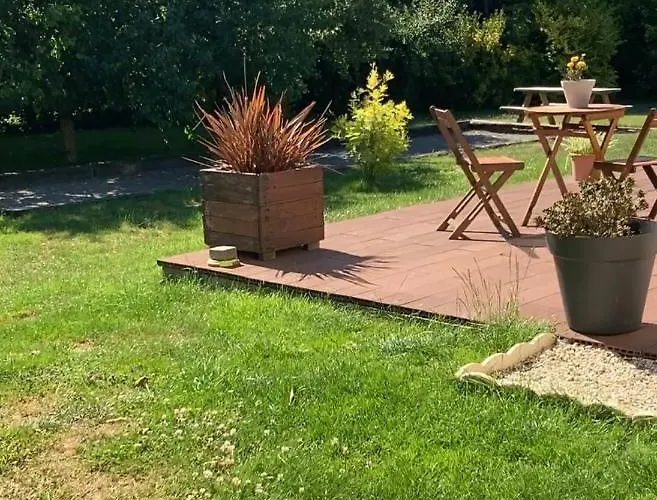 Maison Mama Neko Nocleg ze śniadaniem 3*