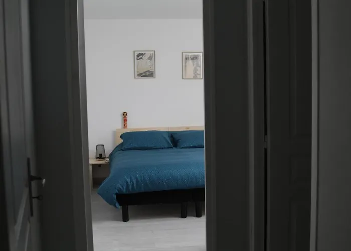 Maison Mama Neko Nocleg ze śniadaniem 3*