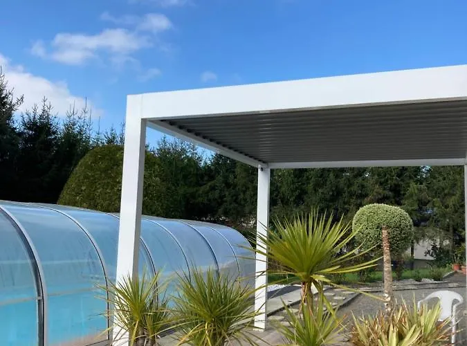 Maison Mama Neko Nocleg ze śniadaniem Pontorson