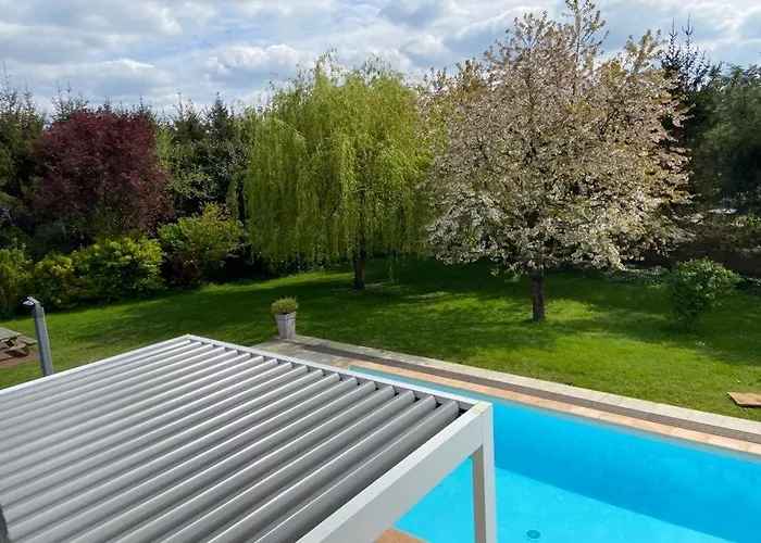 Maison Mama Neko 3* Pontorson